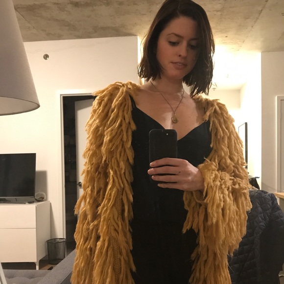 Foxy Galore Shag Sweater - Picture 4 of 5